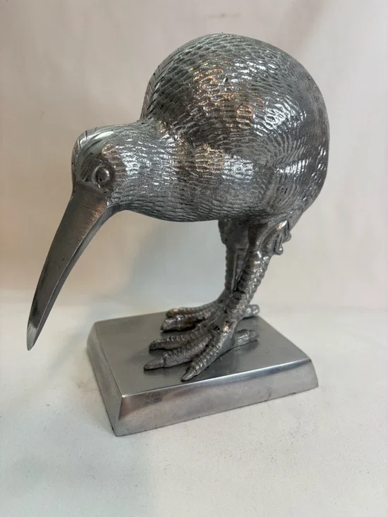 Kiwi bird figurine, New Zealand - Picture 2 of 5